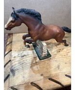 Breyer Horse Vintage 1970s Jumping Bay Model #300 Stone Wall &amp; Grass - $950.15 MXN