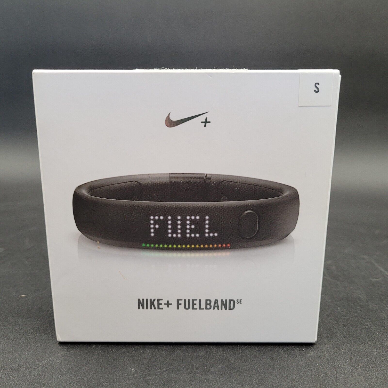 Nike+ FuelBand (WM0110-003-EFX) Activity Tracker Size Small No Power Cable - $8.90