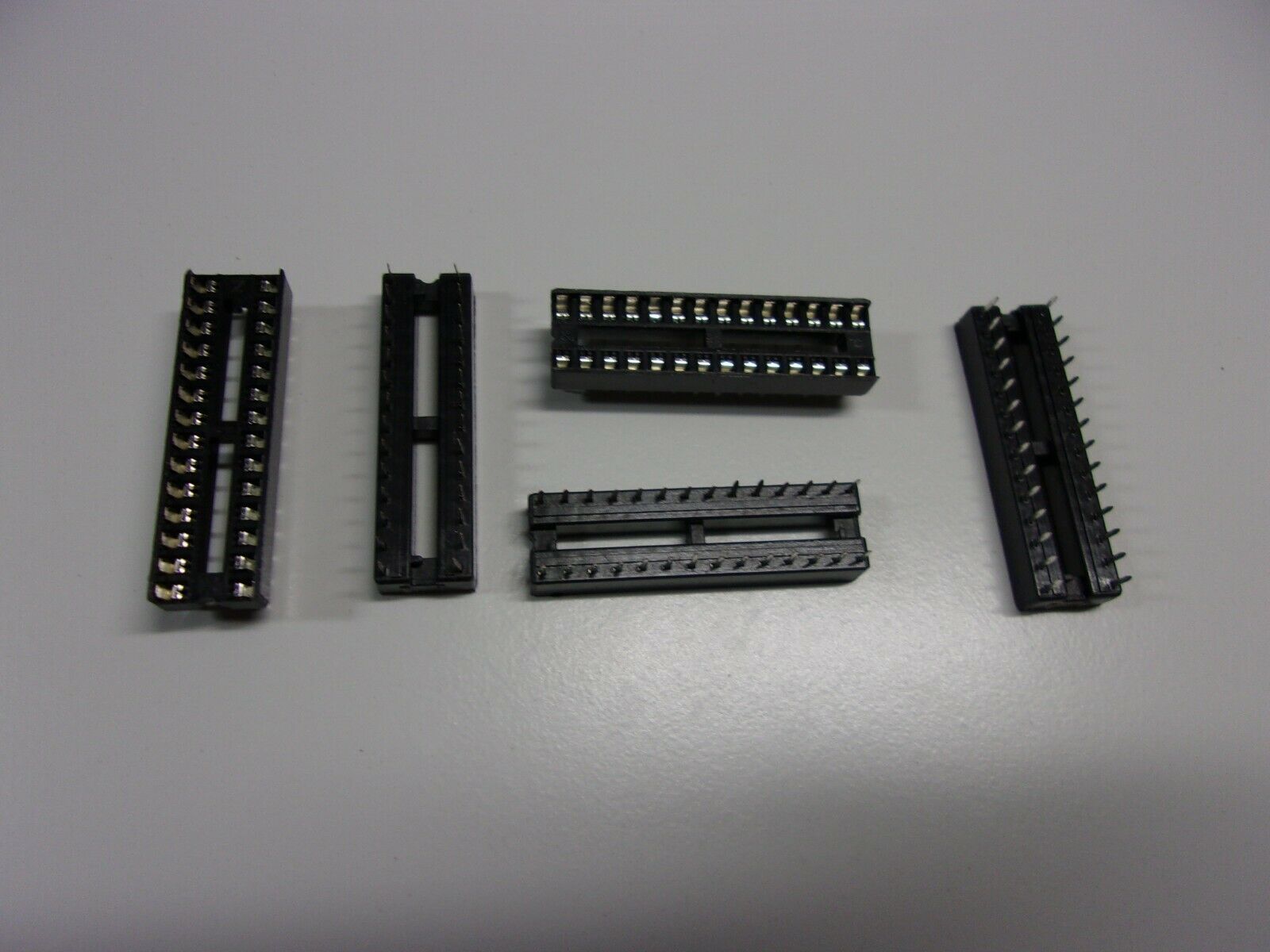 5 Pack Lot DIP28 DIP IC Sockets 28 Pins 2 Rows 14 Pins Sides Integrated Circuit Item image 3