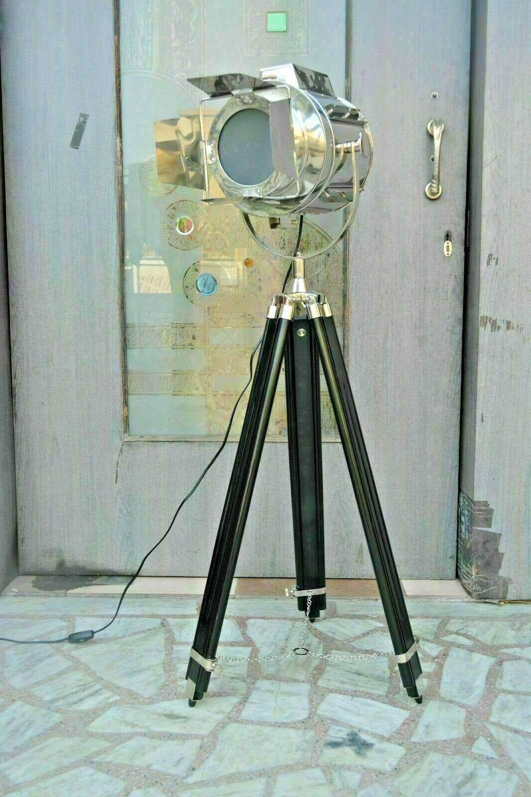 Focos Con Tripode - Lámparas De Pie / Lámparas De Interior