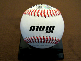 Tony Oliva 3X Batting Champ Roy Hof Twins Signed Auto Wilson A1010 Baseball Mlb - £118.34 GBP