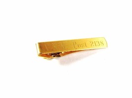 Vintage Goldtone V.F.W. Post 2138 Tie Clasp Marked DB 14/20 Unbranded 42816 - £19.82 GBP