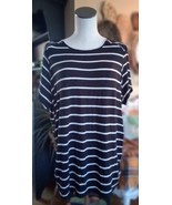 FIG &amp; BLU Blk/White Striped Short Sleeve Top Zippers By Shoulders Women&#39;... - £7.00 GBP