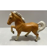 Vintage Ceramic Horse figurine Japan Horses - $209.88 MXN