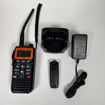 Standard Horizon Yaesu HX210 Marine Radio W/ Charging Base Nice - $1,679.11 MXN