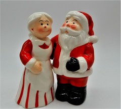 Santa Mrs. Claus Salt &amp; Pepper Shakers 2007 Avon in Box - $19.99