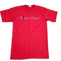 Vintage 90s History Nerd Embroidered Tshirt Red Mens Size Medium USA Cotton - £22.90 GBP