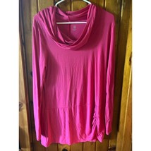 Gaiam long sleeve hooded top Pink size medium - $23.00