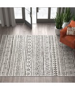 5 ft. x 8 ft. Black Off-White Chevron Coastal Boho Style Indoor Outdoor ... - $2,738.71 MXN