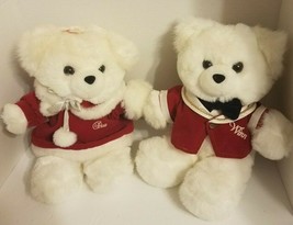 Vintage Pair of Dan Dee Winn &amp; Dixie Plush Holiday Teddy Bears 12&quot; Winn Dixie  - £26.60 GBP
