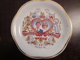 ROYAL WORCESTER ENGLAND VANITY DISH CHARLES AND PRINCESS DIANA 5&quot; [95B] - £75.17 GBP