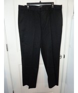 Men&#39;s Dockers W 38 I 29  Black D3 Classic Khaki Flat Front Pants - $39.22 CAD