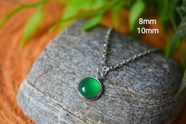 Necklace with green agate small silver pendant for women, Minimalist 8mm necklac - £21.38 GBP