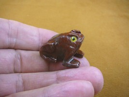 y-fro-21 baby FROG carving red white stone gemstone SOAPSTONE love littl... - $8.59