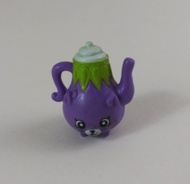 Moose Shopkins Season 5 Homewares Petkins Purple Polly Teapot - $4.84