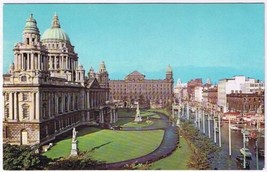 Postcard Belfast Ireland City Hall &amp; Donegall Square - $2.74