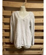 Eyelash Couture White Soft Fluff Sweatshirt Woman&#39;s Junior&#39;s Size XL KG - £11.73 GBP
