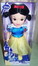Disney Collection Princess SNOW WHITE Doll 15&quot;H New - £22.75 GBP