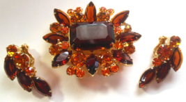 Vintage Juliana Brooch &amp; Earrings Set Browns/Topaz Color Glass Rhinestones - £112.29 GBP