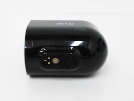 Arlo Pro 4 Spotlight Wireless Security Cameras VMC4350B 3-Pack - Black image 7