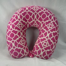 Travel Pink &amp; White Neck Pillow, Pre-owned, Clean Fluffy Comfortable - $9.89