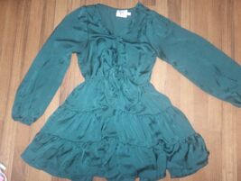 Princess Polly Dress Size 4 Teal Silky Material - $10.08