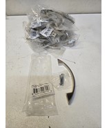26 Quantity of Jeffrey Alexander Decorative Hardware 8004-SN Bar Pulls (... - $1,368.26 MXN