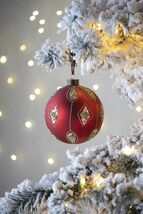 D4.7&quot; Glass Christmas Ball Ornaments, Set of 4 Tree Decor - $46.99