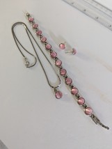 Pink Cat&#39;s Eye Pendant Necklace And Stud Earrings - $1,136.32 MXN