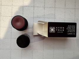 Avon Cheek Color Be Blushed Dewy Finish - Crushed Berry - $10.00