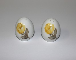 Sango Cotillion Yellow Rose Egg Shaped Salt &amp; Pepper Shaker Set, Japan - £35.24 GBP