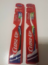 Lot Of 2 Close Up Style Soft Toothbrushes Brand New Factory Sealed - £4.43 GBP