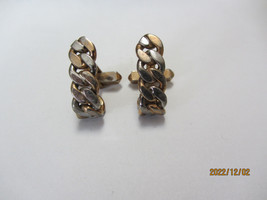 Vintage Pair Of Men&#39;s Cufflinks Goldtone &amp; Silvertone S Chain Design 1&quot; Long - £7.98 GBP