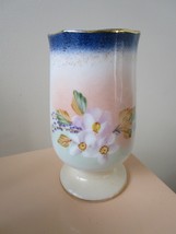 Vase Dogwood Flowers And Blue Touches Of Gold 5 1/2:&quot;RARE - £35.30 GBP