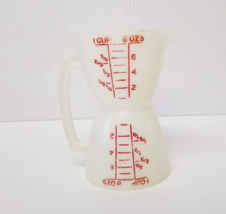 TUPPERWARE Wet Dry Measuring Cup Hourglass Spout Raised Red Lettering Vintage - £11.88 GBP