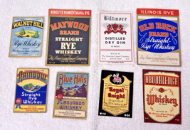 Lot of 8 Antique Whiskey Rye Gin Labels Rainbow Blue Hills Royal Knight ... - $268.44 MXN