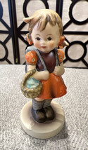 Hummel Figure, Vintage.  #81 2/0.  Girl with Back Pack..  1959.  4-3/4” tall. ”. - £38.75 GBP