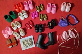 EUC Miscellaneous Shoe Lot Small 6-8&quot; Matched Lot Of 20 Shoes &amp; Belt &amp; Purse  - £27.17 GBP