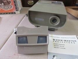 Vintage 1970s GAF View-Master Viewer Tour Theatre With 30 Watt Projector  - $157.67