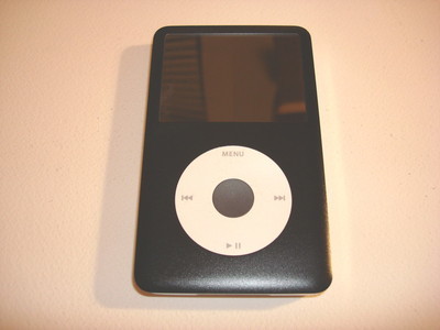 APPLE iPOD  CLASSIC  7TH GEN.  CUStOM BLACK  128GB. SSD  DRIVE...NEW BATTERY... Item image 2