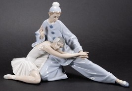 Retired Lladro Porcelain Glazed Figurines Sculpture &quot; Closing Scene &quot; - £236.54 GBP