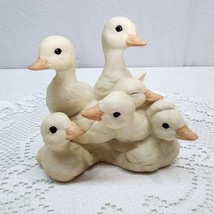 Vtg Easter Decor Masterpiece Porcelain Baby Duck Duckling figurine HOMCO 1988 - £11.59 GBP