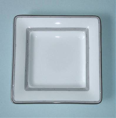 Royal Doulton Silver Sonnet Square Accent Plate 8.75&quot; White &amp; Platinum New - $15.74
