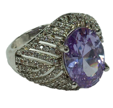 Pretty Lavender Crystal Ring Clear Pave Size 6.25 Silver Tone Women&#39;s Costume - £14.94 GBP