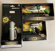 Universal Studios Men in Black Cricket Gun Neuralizer &amp; Brain Blaster Replicas - £64.48 GBP
