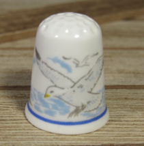 Thimble Seagulls Shore Vintage White Bone China &quot;Queens&quot; England 1&quot; x 1&quot; - $3.77