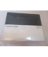 Calvin Klein Dusk Wildflower 4P Queen sheet Set - £150.83 GBP