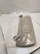 Passenger Right Sun Visor Without Illumination Fits 04-06 PACIFICA 955930 - $462.43 MXN