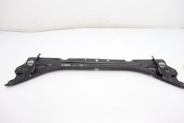 03-09 MERCEDES-BENZ W211 E320 E350 RADIATOR UPPER SUPPORT BRACKET Q9580 image 4