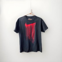 Nike T Shirt Mens Medium Black Bloody Drippy Logo Crew Neck Short Sleeved - $15.72